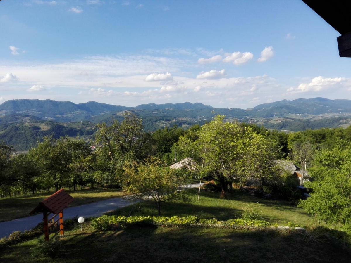 Вілла Getaway "At The Three Lights" Sevnica Екстер'єр фото